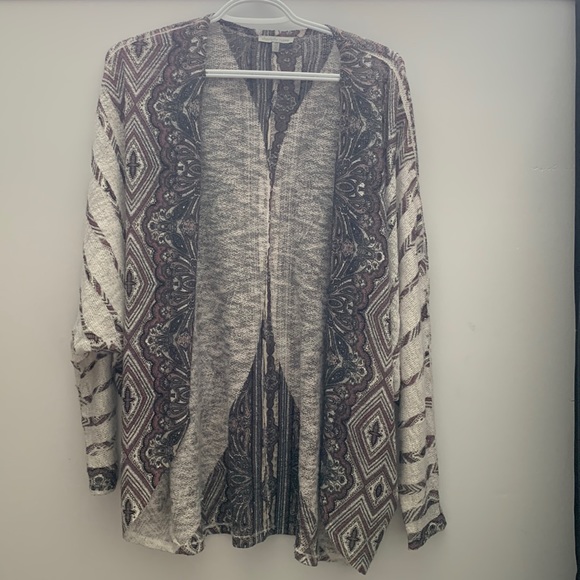 Cardigan - Picture 1 of 2